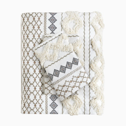 Full Queen Printed Duvet Cover Set with Raised Chenille Details