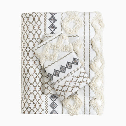 Full Queen Printed Duvet Cover Set with Raised Chenille Details