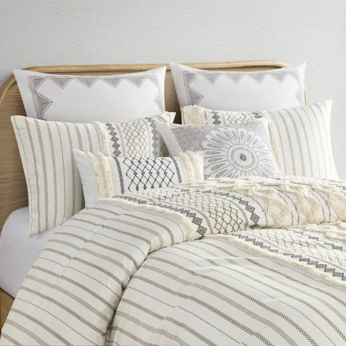 Full Queen Printed Duvet Cover Set with Raised Chenille Details